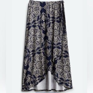 Loveappella Navy & Cream Wrap Skirt - NWOT